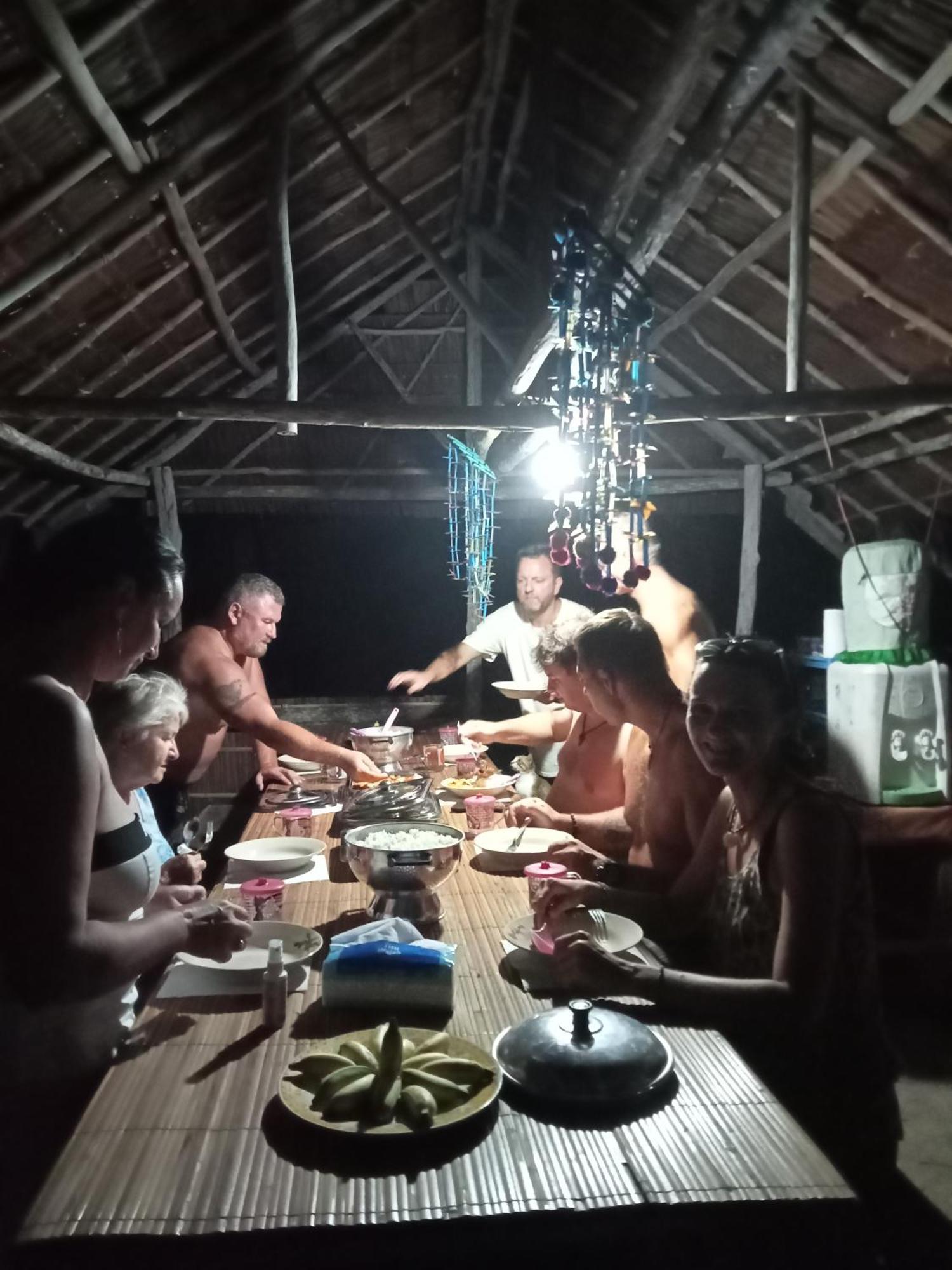 Kri Ransiwor Homestay المظهر الخارجي الصورة